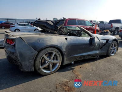 Trzecie zdjęcie samochodu z tyłu: 2014 CHEVROLET CORVETTE STINGRAY 2LT VIN:1G1YD3D7XE5109746 - miniatura