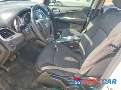 Zdjęcie 7 z 12 samochodu: 2019 DODGE JOURNEY SE VIN:3C4PDCAB4KT858811 - miniatura