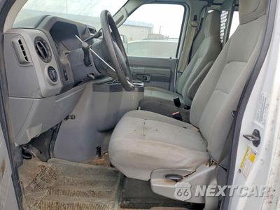 Zdjęcie 7 z 13 samochodu: 2011 FORD E250 UTILITY / SERVICE VAN VIN:1FTNE2EW4BDA57328 - miniatura