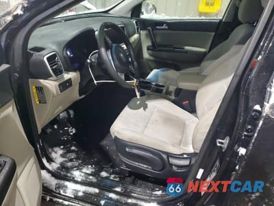 Zdjęcie 6 z 12 samochodu: 2021 KIA SPORTAGE LX VIN:KNDPMCAC7M7846670 - miniatura