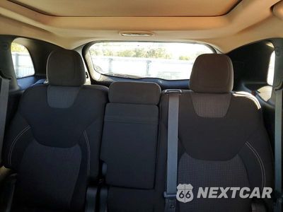 Zdjęcie 10 z 13 samochodu: 2017 JEEP CHEROKEE LATITUDE VIN:1C4PJLCB1HW613523 - miniatura