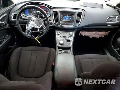 Zdjęcie 8 z 11 samochodu: 2015 CHRYSLER 200 LIMITED VIN:1C3CCCAB2FN521274 - miniatura