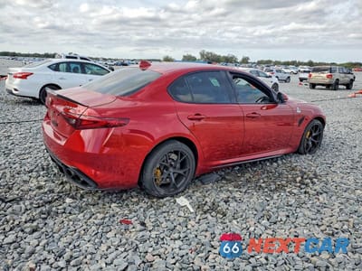Trzecie zdjęcie samochodu z tyłu: 2018 ALFA ROMEO GIULIA QUADRIFOGLIO VIN:ZARFAEAV9J7575730 - miniatura