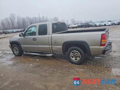 Drugie zdjęcie samochodu z przodu: 2002 GMC NEW SIERRA C1500 VIN:2GTEC19V621116523 - miniatura