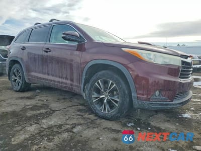 Czwarte zdjęcie samochodu z boku: 2016 TOYOTA HIGHLANDER XLE VIN:5TDJKRFH6GS259177 - miniatura