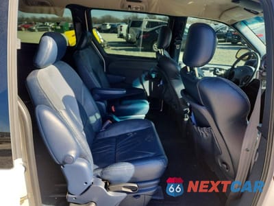 Zdjęcie 11 z 12 samochodu: 2003 CHRYSLER TOWN & COUNTRY LIMITED VIN:2C8GP64L53R108320 - miniatura