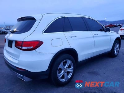 Trzecie zdjęcie samochodu z tyłu: 2017 MERCEDES-BENZ GLC 300 VIN:WDC0G4JB1HF229017 - miniatura