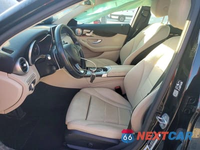Zdjęcie 7 z 11 samochodu: 2018 MERCEDES-BENZ C 350E VIN:55SWF4HB0JU258414 - miniatura