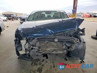 Piąte zdjęcie samochodu w środku: 2019 VOLKSWAGEN PASSAT WOLFSBURG VIN:1VWLA7A38KC014254 - miniatura