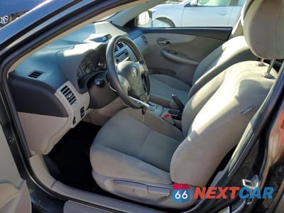 Zdjęcie 7 z 12 samochodu: 2013 TOYOTA COROLLA BASE VIN:2T1BU4EE7DC960890 - miniatura