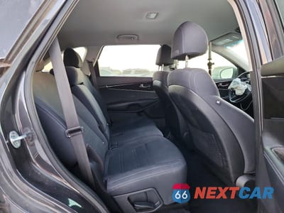Zdjęcie 11 z 13 samochodu: 2018 KIA SORENTO LX VIN:5XYPG4A36JG417810 - miniatura