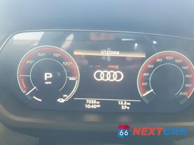 Zdjęcie 9 z 12 samochodu: 2024 AUDI RS E-TRON GT VIN:WAUBHBFW1R7900657 - miniatura