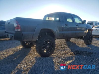 Trzecie zdjęcie samochodu z tyłu: 2010 TOYOTA TACOMA V6 VIN:3TMMU4FN0AM023048 - miniatura