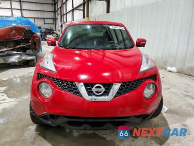 Piąte zdjęcie samochodu w środku: 2015 NISSAN JUKE SV VIN:JN8AF5MVXFT555748 - miniatura