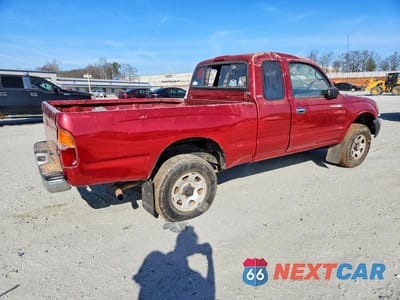 Trzecie zdjęcie samochodu z tyłu: 1998 TOYOTA TACOMA XTRACAB VIN:4TAWM72N0WZ172321 - miniatura