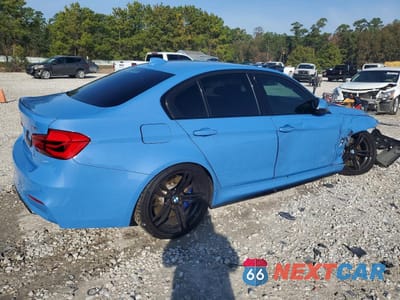 Trzecie zdjęcie samochodu z tyłu: 2018 BMW M3 VIN:WBS8M9C57J5L01199 - miniatura
