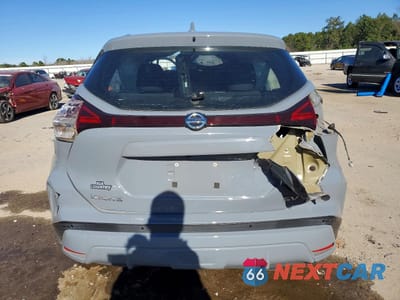 Zdjęcie 6 z 14 samochodu: 2021 NISSAN KICKS SV VIN:3N1CP5CV5ML529789 - miniatura