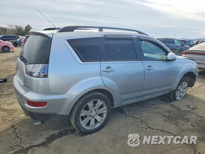 Trzecie zdjęcie samochodu z tyłu: 2011 MITSUBISHI OUTLANDER SE VIN:JA4JT3AW5BU038104 - miniatura