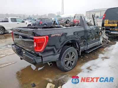 Trzecie zdjęcie samochodu z tyłu: 2022 FORD F150 SUPERCREW VIN:1FTFW1E88NFB39617 - miniatura