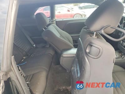 Zdjęcie 10 z 11 samochodu: 2014 DODGE CHALLENGER R/T VIN:2C3CDYBT9EH282220 - miniatura