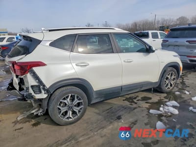 Trzecie zdjęcie samochodu z tyłu: 2022 KIA SELTOS EX VIN:KNDERCAA6N7261426 - miniatura