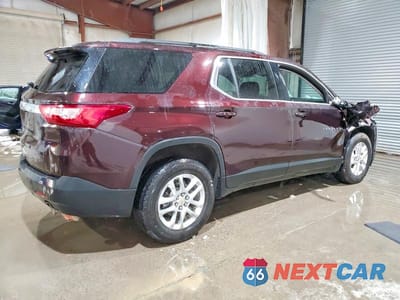 Trzecie zdjęcie samochodu z tyłu: 2020 CHEVROLET TRAVERSE LT VIN:1GNEVGKW2LJ171016 - miniatura