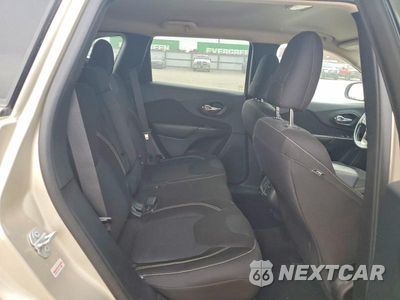Zdjęcie 11 z 13 samochodu: 2015 JEEP CHEROKEE LATITUDE VIN:1C4PJMCB8FW679277 - miniatura