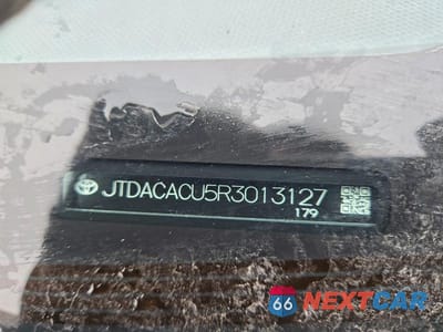 Zdjęcie 12 z 12 samochodu: 2024 TOYOTA PRIUS PRIME SE VIN:JTDACACU5R3013127 - miniatura