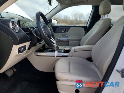 Zdjęcie 7 z 12 samochodu: 2021 MERCEDES-BENZ GLB 250 4MATIC VIN:W1N4M4HB4MW109334 - miniatura