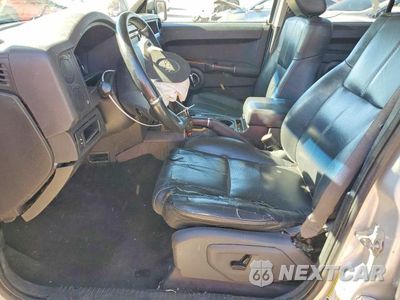 Zdjęcie 7 z 13 samochodu: 2008 JEEP COMMANDER LIMITED VIN:1J8HG58N08C187528 - miniatura