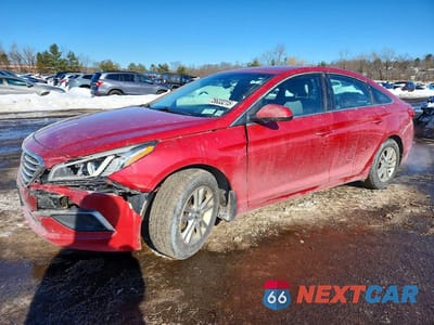 2017 HYUNDAI SONATA SE 5NPE24AFXHH464597 - główne zdjęcie licytacji z USA - miniatura