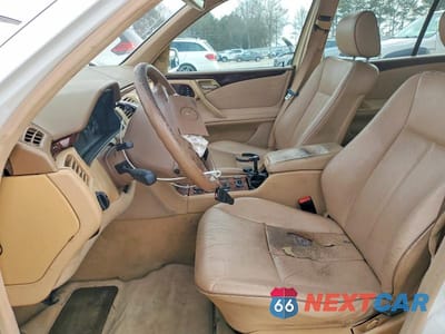 Zdjęcie 7 z 11 samochodu: 2000 MERCEDES-BENZ E 430 VIN:WDBJF70J6YB066071 - miniatura