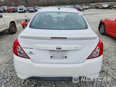 Zdjęcie 6 z 11 samochodu: 2018 NISSAN VERSA S VIN:3N1CN7AP9JL885390 - miniatura