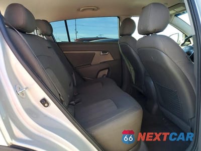 Zdjęcie 11 z 13 samochodu: 2012 KIA SPORTAGE BASE VIN:KNDPB3A29C7322397 - miniatura