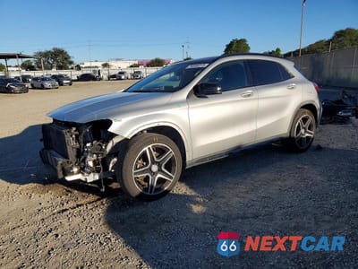 2017 MERCEDES-BENZ GLA 250 WDCTG4EBXHJ344753 - główne zdjęcie licytacji z USA - miniatura