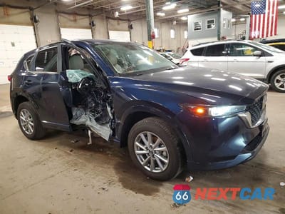 Czwarte zdjęcie samochodu z boku: 2024 MAZDA CX-5 PREFERRED VIN:JM3KFBCL6R0411920 - miniatura