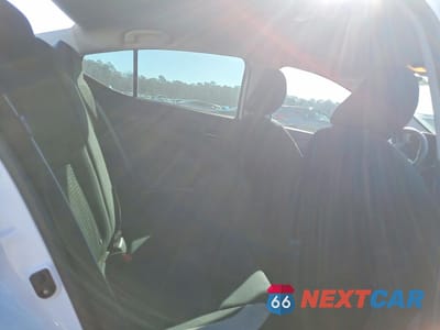 Zdjęcie 10 z 14 samochodu: 2021 NISSAN VERSA SV VIN:3N1CN8EV3ML922453 - miniatura