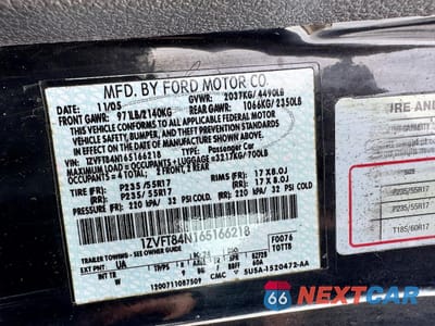 Zdjęcie 10 z 13 samochodu: 2006 FORD MUSTANG VIN:1ZVFT84N165166218 - miniatura