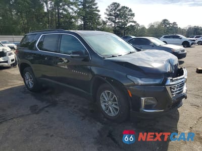 Czwarte zdjęcie samochodu z boku: 2023 CHEVROLET TRAVERSE LT VIN:1GNERHKW1PJ196439 - miniatura