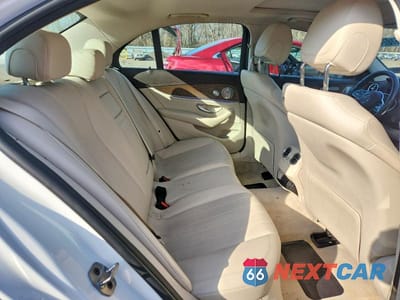 Zdjęcie 10 z 11 samochodu: 2020 MERCEDES-BENZ E 350 4MATIC VIN:WDDZF8EB0LA712138 - miniatura