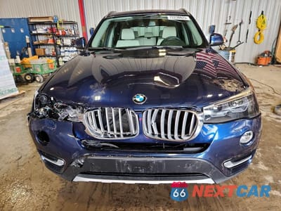Piąte zdjęcie samochodu w środku: 2016 BMW X3 XDRIVE28I VIN:5UXWX9C5XG0D81921 - miniatura