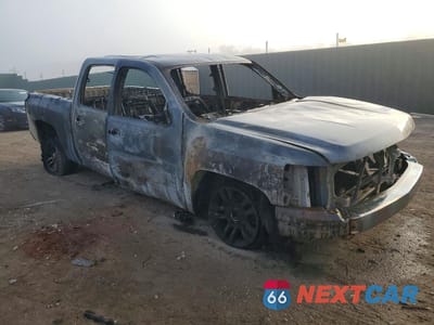 Czwarte zdjęcie samochodu z boku: 2008 CHEVROLET SILVERADO C1500 VIN:2GCEC13C281120598 - miniatura