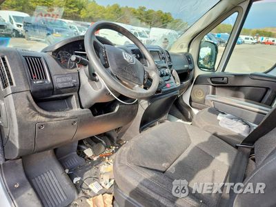 Zdjęcie 8 z 14 samochodu: 2019 RAM PROMASTER 3500 DELIVERY VAN VIN:3C6URVJG3KE519626 - miniatura