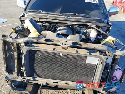 Zdjęcie 11 z 12 samochodu: 2018 GMC SIERRA K1500 DENALI VIN:3GTU2PEJ0JG351008 - miniatura