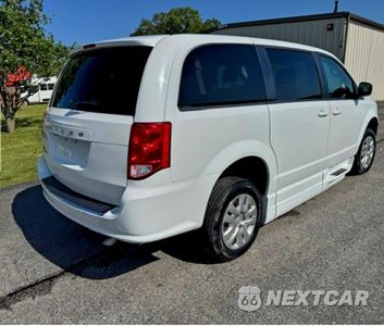 Czwarte zdjęcie samochodu z boku: 2018 DODGE GRAND CARAVAN SE VIN:2C7WDGBG2JR363038 - miniatura