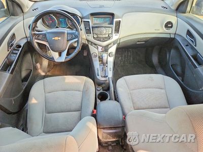 Zdjęcie 8 z 12 samochodu: 2014 CHEVROLET CRUZE LT VIN:1G1PC5SB8E7306078 - miniatura