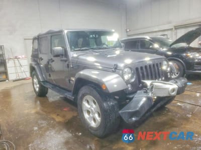 Czwarte zdjęcie samochodu z boku: 2014 JEEP WRANGLER UNLIMITED SAHARA VIN:1C4HJWEG0EL174181 - miniatura