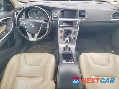 Zdjęcie 8 z 11 samochodu: 2018 VOLVO S60 INSCRIPTION VIN:LYV402TK2JB156586 - miniatura