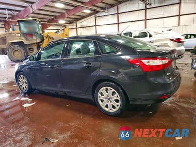 Drugie zdjęcie samochodu z przodu: 2012 FORD FOCUS SE VIN:1FAHP3F2XCL335347 - miniatura