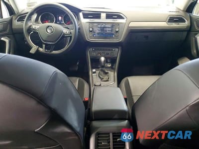 Zdjęcie 8 z 13 samochodu: 2021 VOLKSWAGEN TIGUAN SE VIN:3VV2B7AX6MM053006 - miniatura